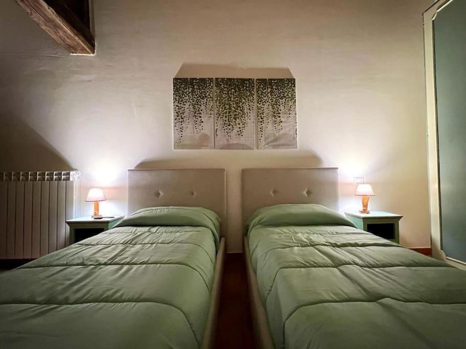 La Casina Di Nada Apartamento Massa Martana Exterior foto