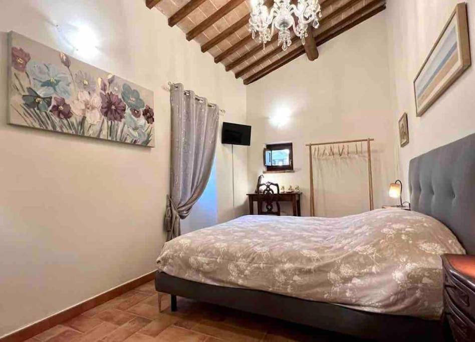 La Casina Di Nada Apartamento Massa Martana Exterior foto